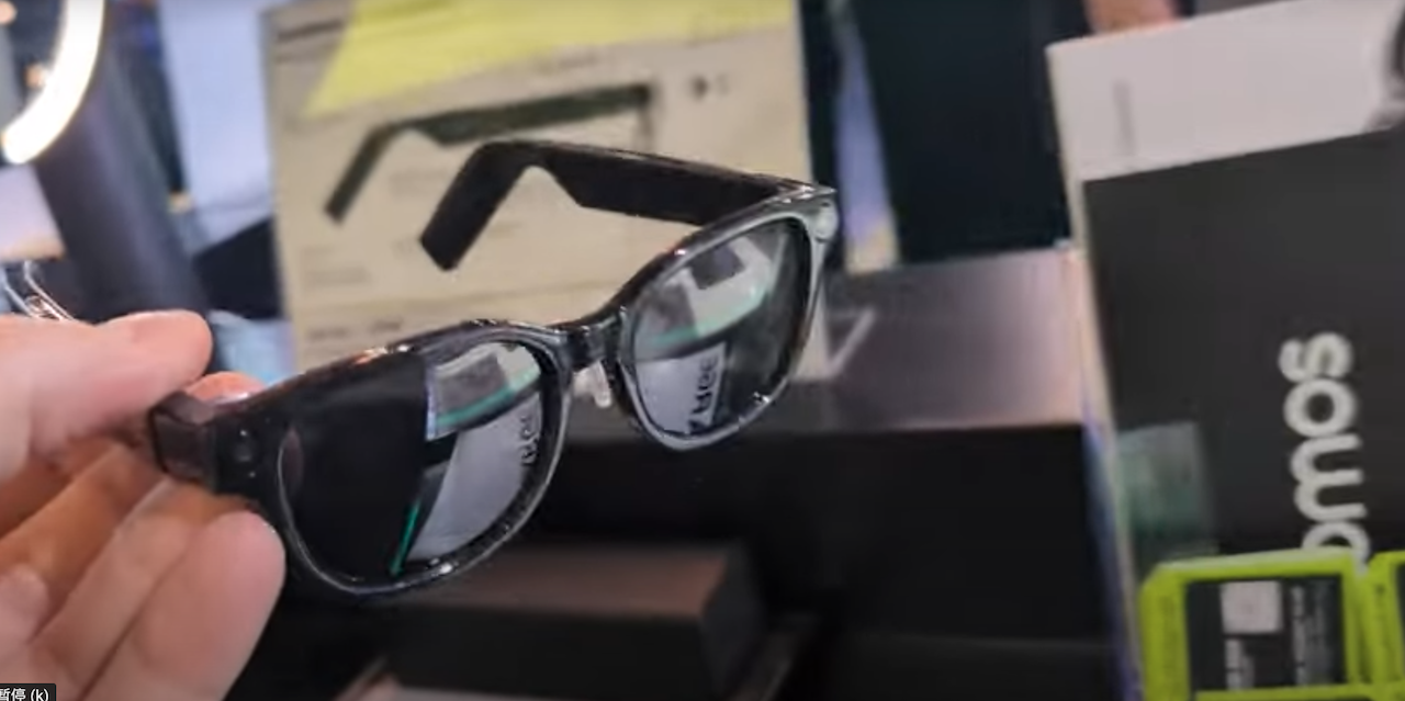 AI前沿新闻：Monday.com：AI 赋能，重塑企业工作流;Loomos AI 智能眼镜闪耀众筹舞台